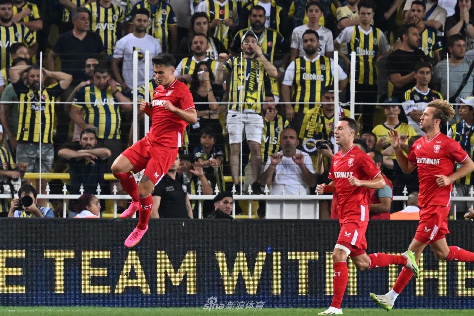 而滕哈赫的 而滕哈赫的