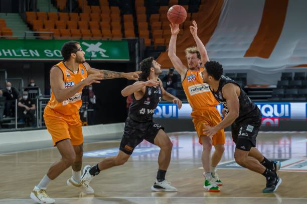 通过持续不 通过持续不