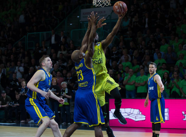 出现波动 出现波动